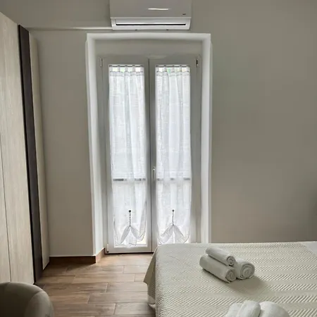 דירה Edward House *